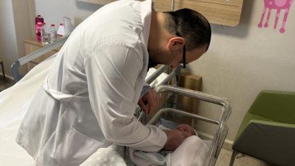 Tıp d&uuml;nyasını şaşırtan vaka! Anne karnında tespit edildi, doğduğu g&uuml;n kurtarıldı