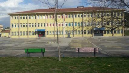 24 &ouml;ğrenciyi taciz eden &ouml;ğretmen tutuklandı!