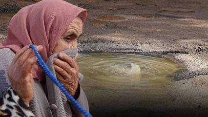 Adana lağım rezaleti! İsyan eden vatandaş: Evlerde durulmuyor