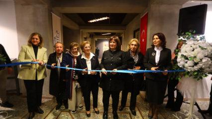 Sandıktan Belleğe: Meral Dai&rsquo;nin 70 Yıllık &Ccedil;eyizi Sergisi kapılarını a&ccedil;tı 