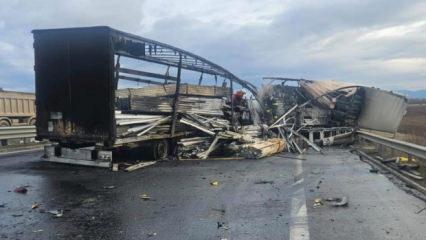 Bulgaristan'da tır kazası: 2 T&uuml;rk şof&ouml;r hayatını kaybetti