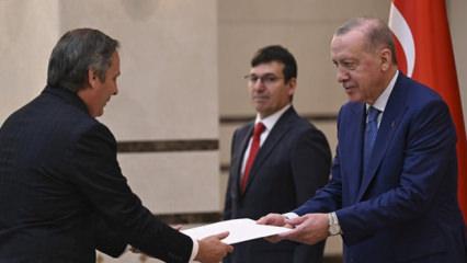 Cumhurbaşkanı Erdoğan, 3 &uuml;lkenin b&uuml;y&uuml;kel&ccedil;isini kabul etti