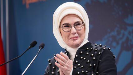 Emine Erdoğan'dan AK Parti'nin "K&ouml;klerden Geleceğe Kadın Kolları Teşkilat &Ccedil;alıştay"ı paylaşımı