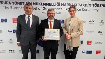 Gaziantep B&uuml;y&uuml;kşehir'e Avrupa'dan y&ouml;netişim &ouml;d&uuml;l&uuml;