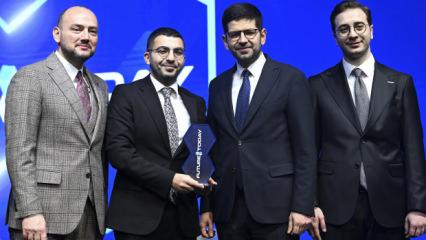 G&uuml;&ccedil; dengeleri değişiyor! "Bu boşluğu cesur bir kuşak dolduracak!"