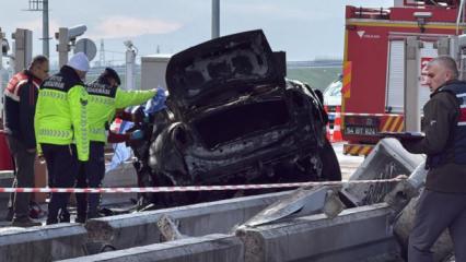  Kuzey Marmara'da korkun&ccedil; kaza! Bariyerlere &ccedil;arptı alev aldı, s&uuml;r&uuml;c&uuml; hayatını kaybetti