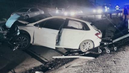 İstanbul'da zincirleme kaza: 4 ara&ccedil; birbirine girdi