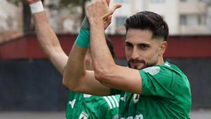 Son 4 ma&ccedil;ta 6 gol 1 asist yaptı! Takımı, 1. Lig'in kapısına dayandı