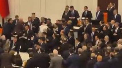 TBMM'deki CHP zorbalığının talimatı Silivri Cezaevi&rsquo;nden gelmiş: Kavgaysa kavga!