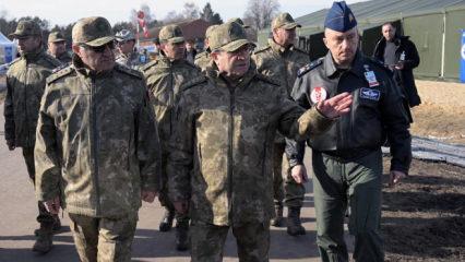 Genelkurmay Başkanı Bayraktaroğlu NATO tatbikatında!