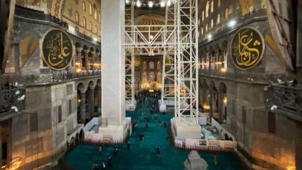 Ayasofya-i Kebir Camii Ramazan'da ibadete hazır