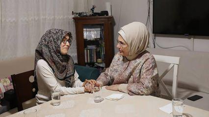 Emine Erdoğan'dan iftar sofrasına konuk oldukları Kayacık ailesine teşekk&uuml;r paylaşımı