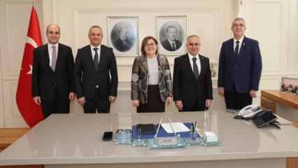 Başkan Şahin a&ccedil;ıkladı! Gaziantep'te &uuml;niversite &ouml;ğrencilerine m&uuml;jde!