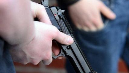 Mersin'de d&uuml;ğ&uuml;nde silahlı kavga: 1'i &ccedil;ocuk 8 yaralı