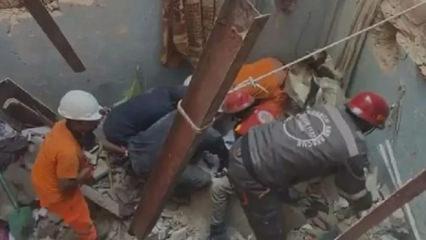 Pakistan'da bir apartmanda patlama oldu: 13 kişi hayatını kaybetti