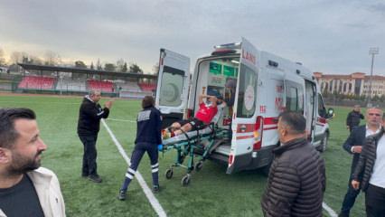 Saha bir anda karıştı! 11 kırmızı kart &ccedil;ıktı, 1 futbolcu hastanelik oldu