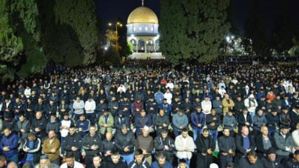 Son dakika: 100 bin kişilik meydan okuma! Mescid-i Aksa'da tarihi anlar...