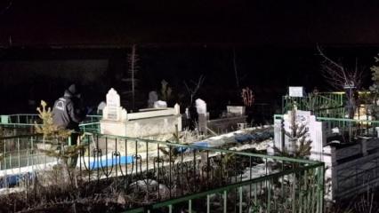 Erzurum'da mezarlıkta ş&uuml;pheli poşet: Acı ger&ccedil;ek ortaya &ccedil;ıktı