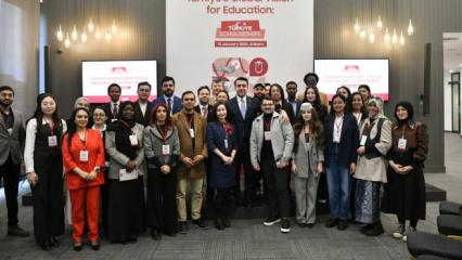 200 bin gen&ccedil; T&uuml;rkiye Bursları'nı istedi: 2026'da rekor başvuru