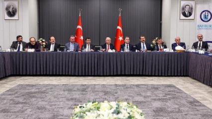 Bayburt &Uuml;niversitesi Kalkındırma Vakfı iftar sofrası kurdu