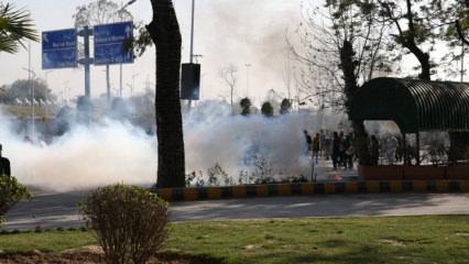 ABD-İsrail protestosu! Konsolosluğa girmeye &ccedil;alıştılar: 9 kişi &ouml;ld&uuml;