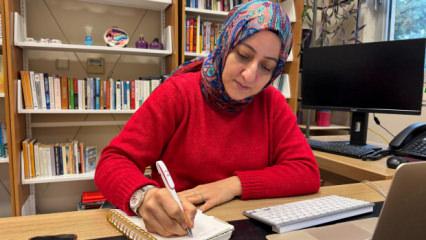 28 Şubat'ta baş&ouml;rt&uuml; yasağıyla başlayan s&uuml;re&ccedil;, &uuml;niversite k&uuml;rs&uuml;s&uuml;nde bitti