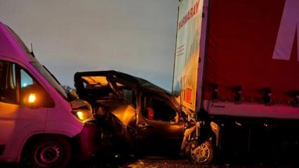 Anadolu Otoyolu'nda 10 aracın karıştığı kaza: Ankara yolu trafiğe kapatıldı!