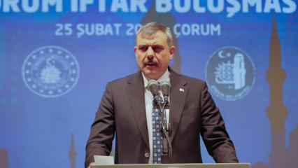 Bakan &Ccedil;ift&ccedil;i'den 'T&uuml;rkiye Y&uuml;zyılı' mesajı: Y&uuml;r&uuml;y&uuml;ş&uuml;m&uuml;z&uuml; kimse durduramayacak