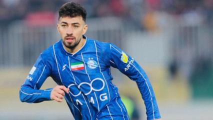 İran'da futbol oynayan Barcelona'nın eski yıldızı T&uuml;rkiye'ye sığındığını a&ccedil;ıkladı!