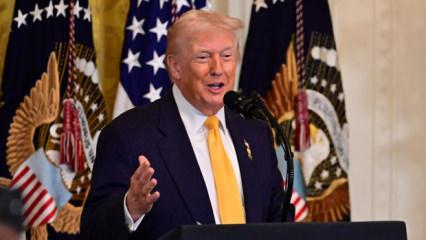 Trump'ın y&uuml;zde 10'luk g&uuml;mr&uuml;k vergisi y&uuml;r&uuml;rl&uuml;ğe girdi