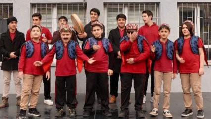 Gen&ccedil;ler Ramazan'ın ruhunu okullara taşıyor