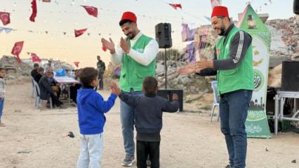 İDDEF Gazze&rsquo;de Yıkıntılar Arasında Umut Sofraları Kuruyor