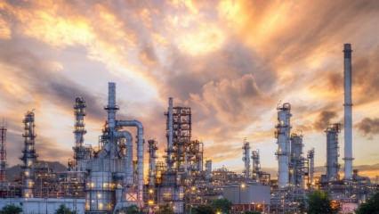 Irak, petrol sahalarının geliştirilmesi i&ccedil;in "Chevron" ile enerji anlaşmaları imzaladı