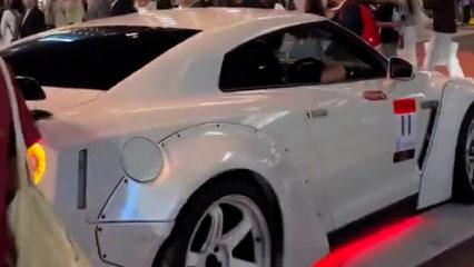 Japonya&rsquo;da &ldquo;Kabe&rsquo;de Hacılar&rdquo; İlahisi caddelerde dinleniyor