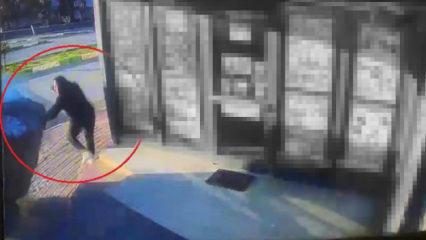 Oturduğu yerde aracın altında kalmaktan saniyelerle ile kurtuldu