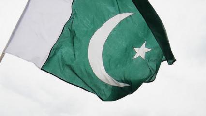 Pakistan'dan Afganistan'a sert uyarı! 