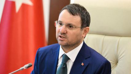 Bakan Akın G&uuml;rlek ilk kez a&ccedil;ıkladı! Adnan Oktar detayı şoke etti