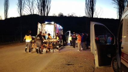 Balıkesir'de korkun&ccedil; kaza: &Ccedil;ok sayıda yaralı var!