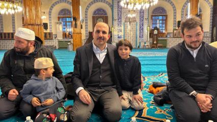 Başkan Altay Kapı Camii&rsquo;ndeki &ldquo;&Uuml;mmet İftarı&rdquo;nın bereketine ortak oldu