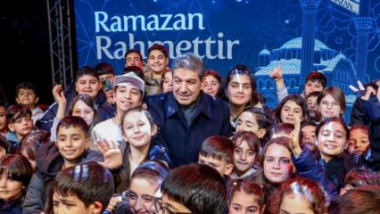 Esenler'de Ramazan etkinlikleri D&ouml;rtyol Meydanı'nda yaşanıyor