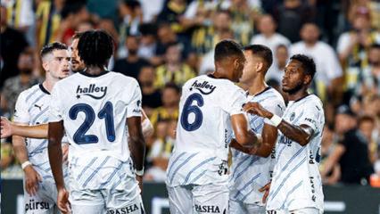 Fenerbah&ccedil;e'den ayrılan isme &ccedil;ok ağır eleştiri! 'G&ouml;rd&uuml;ğ&uuml;m en k&ouml;t&uuml; futbolcu'