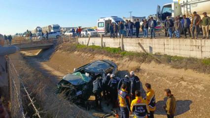 Hafriyat kamyonuyla &ccedil;arpışıp kanala u&ccedil;an otomobilin s&uuml;r&uuml;c&uuml;s&uuml; &ouml;ld&uuml;
