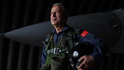 Hulusi Akar'dan 'k&uuml;resel kaos' uyarısı: Sitem &ccedil;&ouml;kt&uuml;, biz hazırız!