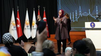 AK Parti Kadın Kolları iftarda buluştu: İstanbul Y&uuml;zyılı&rsquo;nı yeniden yaşatacağız