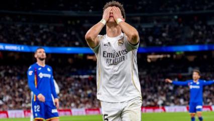 Madrid'de b&uuml;y&uuml;k şok! Taraftarlar kazan kaldırdı: Arda ise 'Zidane' esintisi ile g&uuml;ndemde