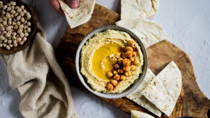 P&uuml;r&uuml;zs&uuml;z kıvamıyla: Evde kolay humus nasıl yapılır?