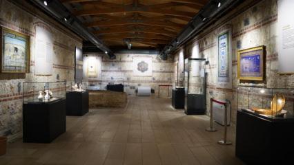 Rami K&uuml;t&uuml;phanesi'nde 'Osmanlı Sultanlarının Sevdası: Kutsal Emanetler' sergisi a&ccedil;ıldı