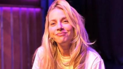 Hastane paylaşımıyla sevenlerini korkuttu!