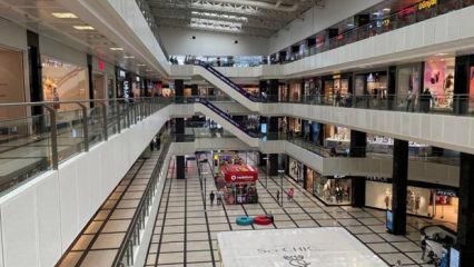 AVM'lerde tarihi ciro rekoru: 2025'te ulaşılan rakam dudak u&ccedil;uklattı