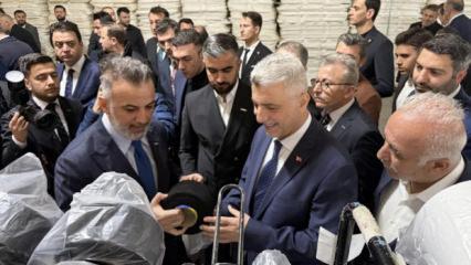 Bakan Bolat: 396 milyar dolara y&uuml;kseldik!